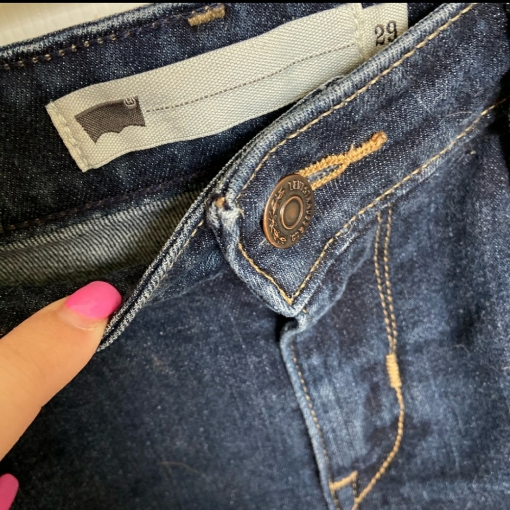 Levi’s denim shorts - Picture 2 of 4